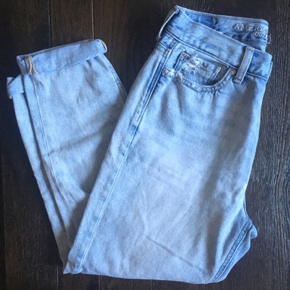 American Eagle Outfitters Pants - American Eagle Mom Jeans